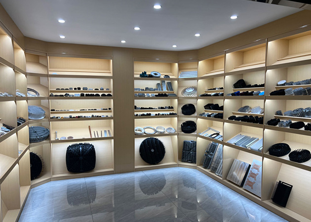 Finished product display area